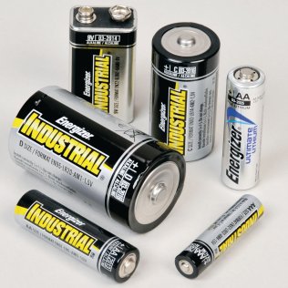  Battery Assortment 6 Items 46Pcs - LP660