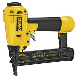 DeWALT 18 Gauge 1-1/4" Brad Nailer Kit - ZZ7444A15